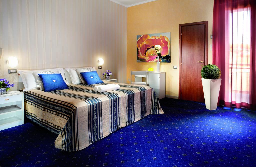 Park Hotel Zaira Cervia Bagian luar foto